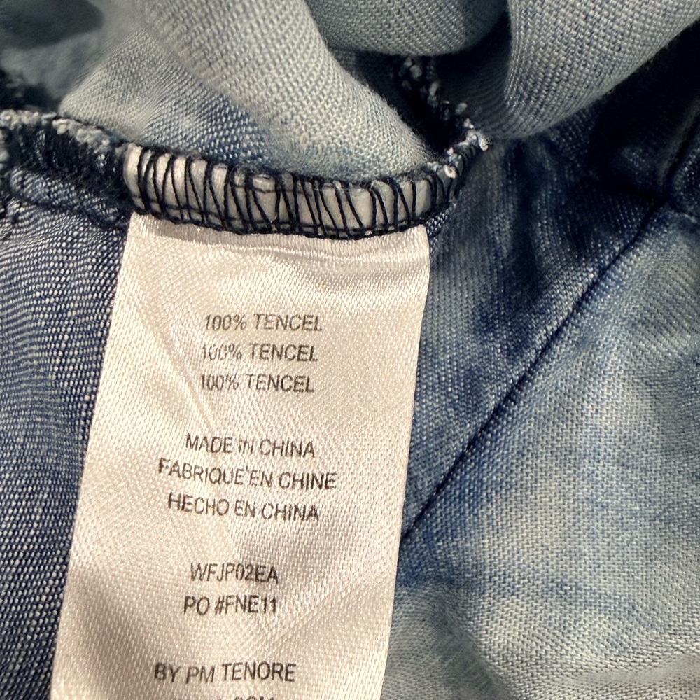 RVCA Light Blue Denim Outfit - Picture 5 of 6